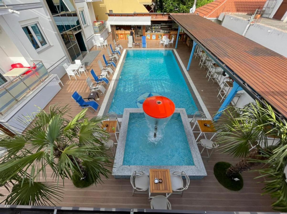 Brian Hotel Velipoje Bagian luar foto