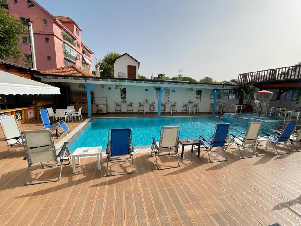Brian Hotel Velipoje Bagian luar foto